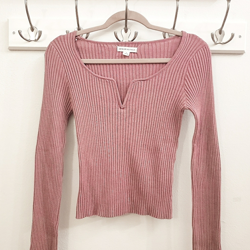 NWOT Aeropostale V-Neck Sweater